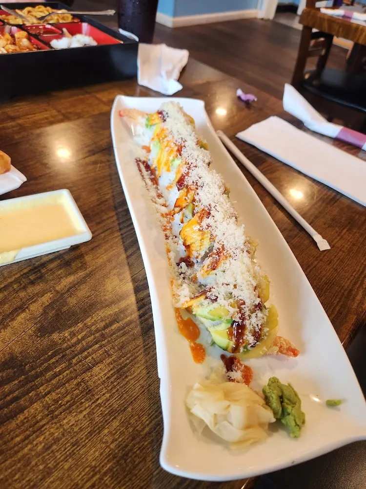 Mango Shrimp Roll